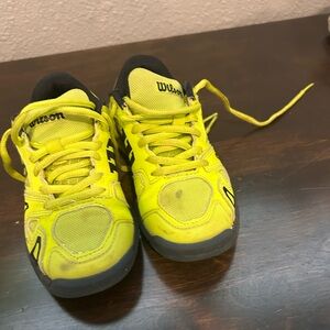 Wilson Youth Tennis Shoes — size 11